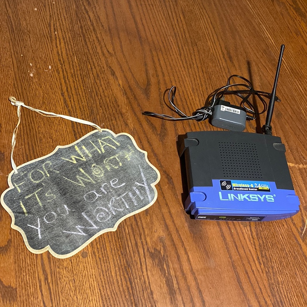 Linksys Wireless-G Broadband Router (Model WRK54G)
